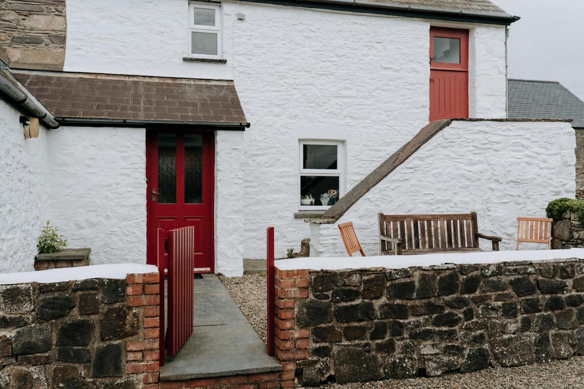 Treleddyn Farmhouse 세인트데이비즈 외부 사진